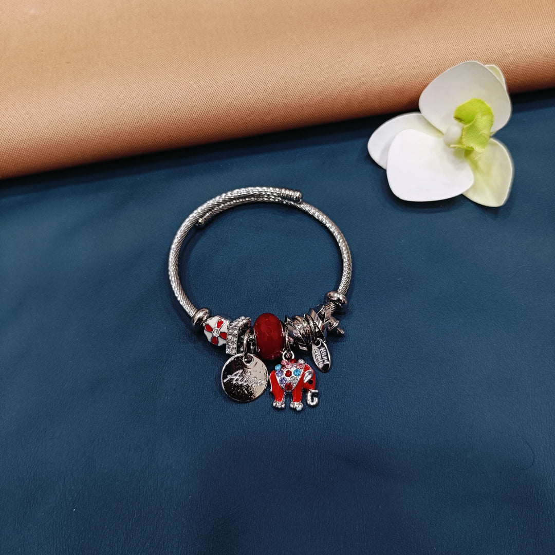 Unique Pandora bracelet with artistic charm designs, perfect for showcasing your individuality.