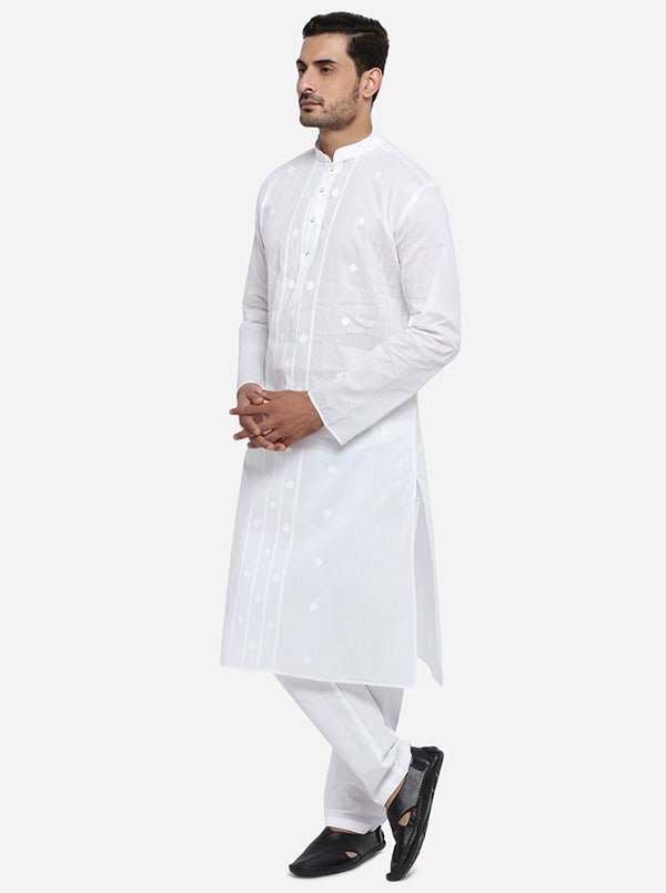 Stripe white cotton kurta set for men, lightweight and perfect for all-day outings in the USA.