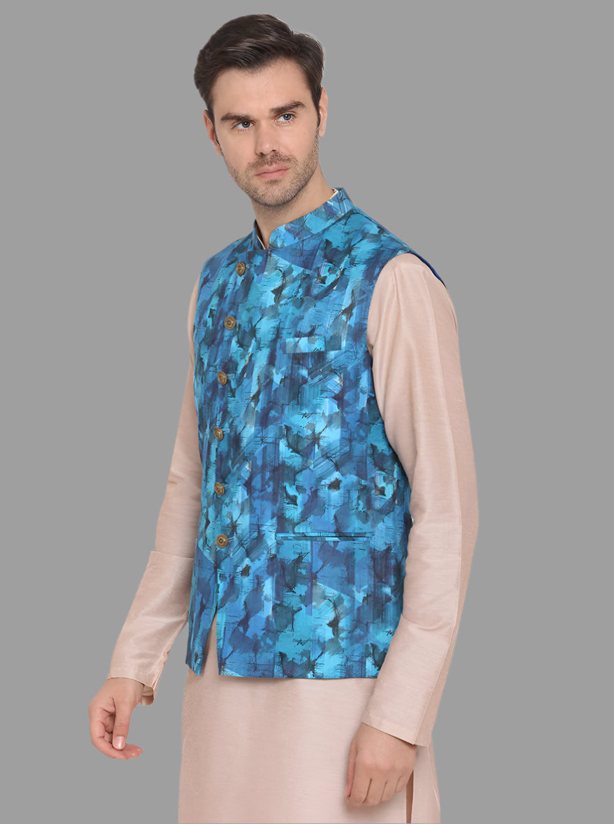 Elegant blue waistcoat featuring a striking design, perfect for showcasing your impeccable taste.