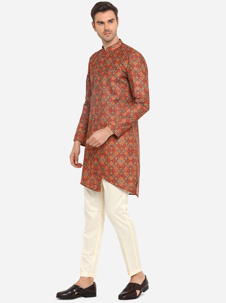 Elevate your ethnic wardrobe with the Maroon Printed Semi Indowestern set, featuring a stunning sherwani and churidar, ideal for Indian celebrations.