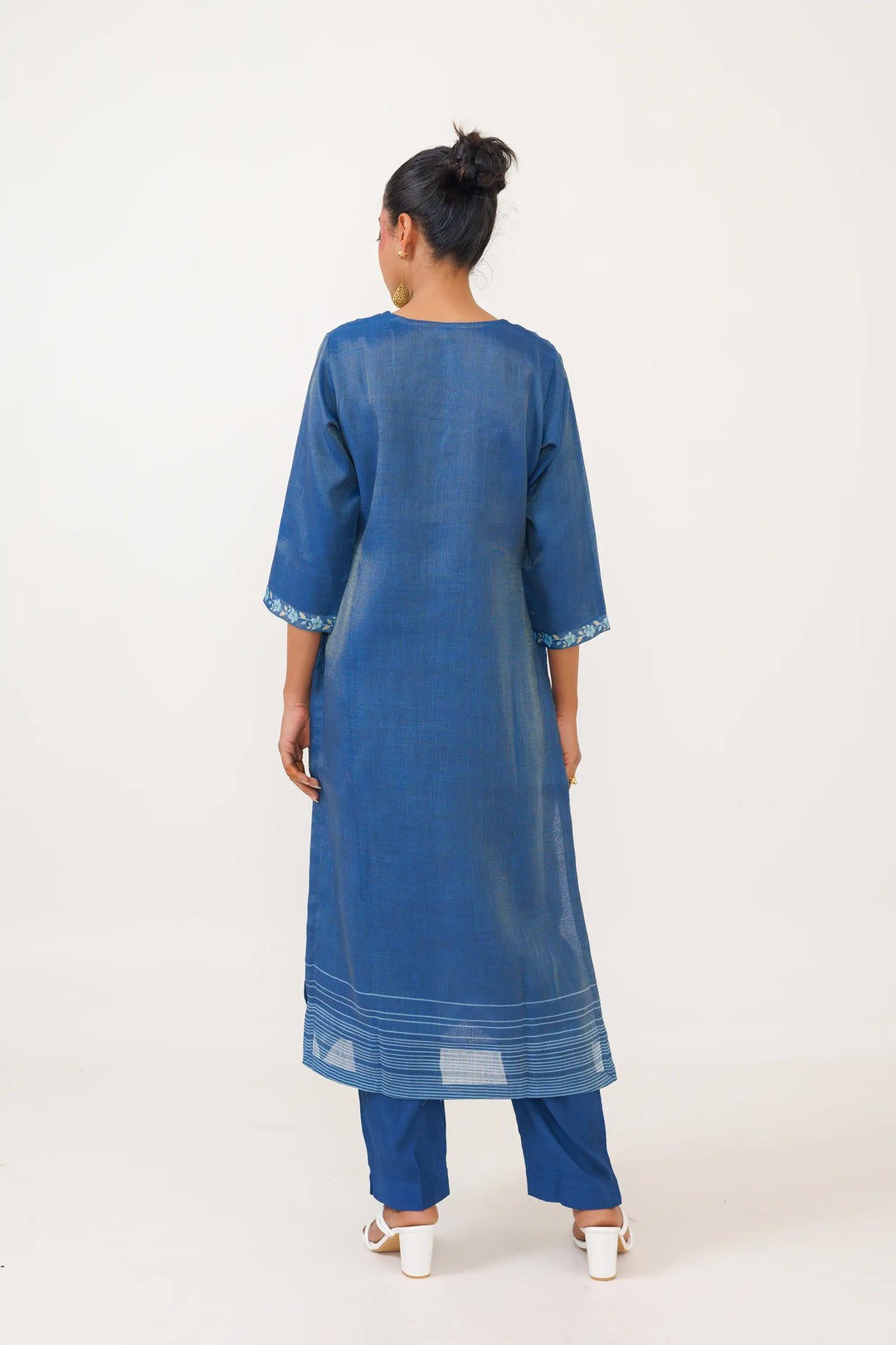 Blue Kurtis Set | Beautiful linen tissue-silk embroidery work Finish