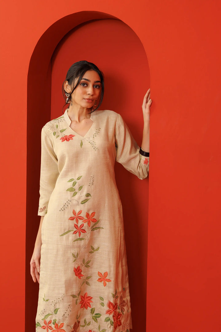 Kurtis Set beige | A Blend of poly-silk soft-silk tissue-silk and digital print