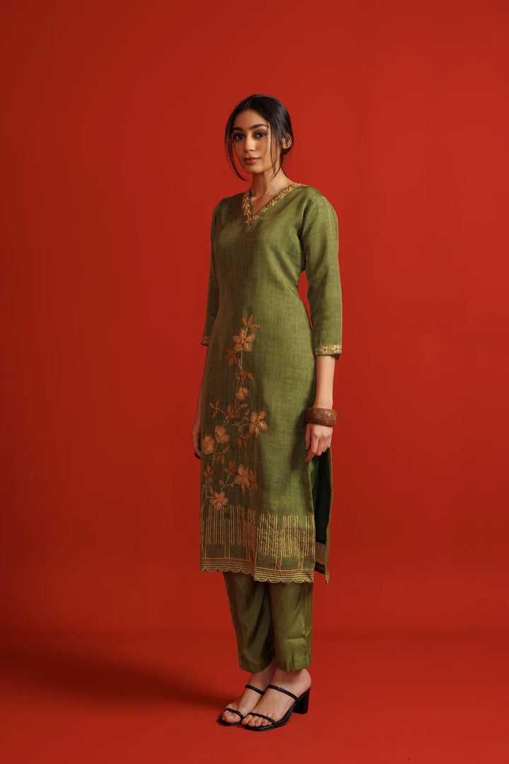 Olive Kurtis Set | Beautiful linen flower printed Finish