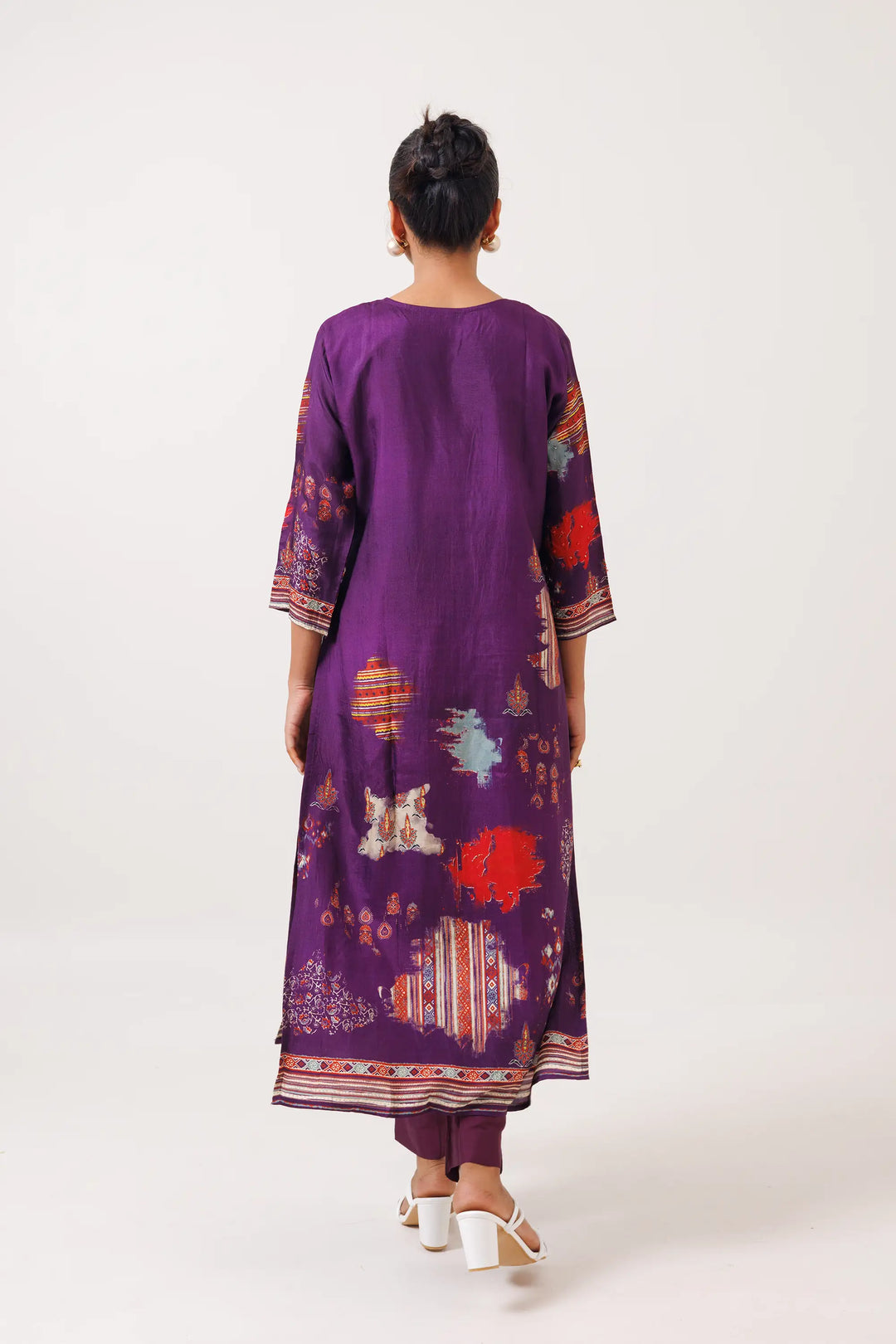 Dark-purple Co-Ord Set | Crafted with muslin and printed embroidery