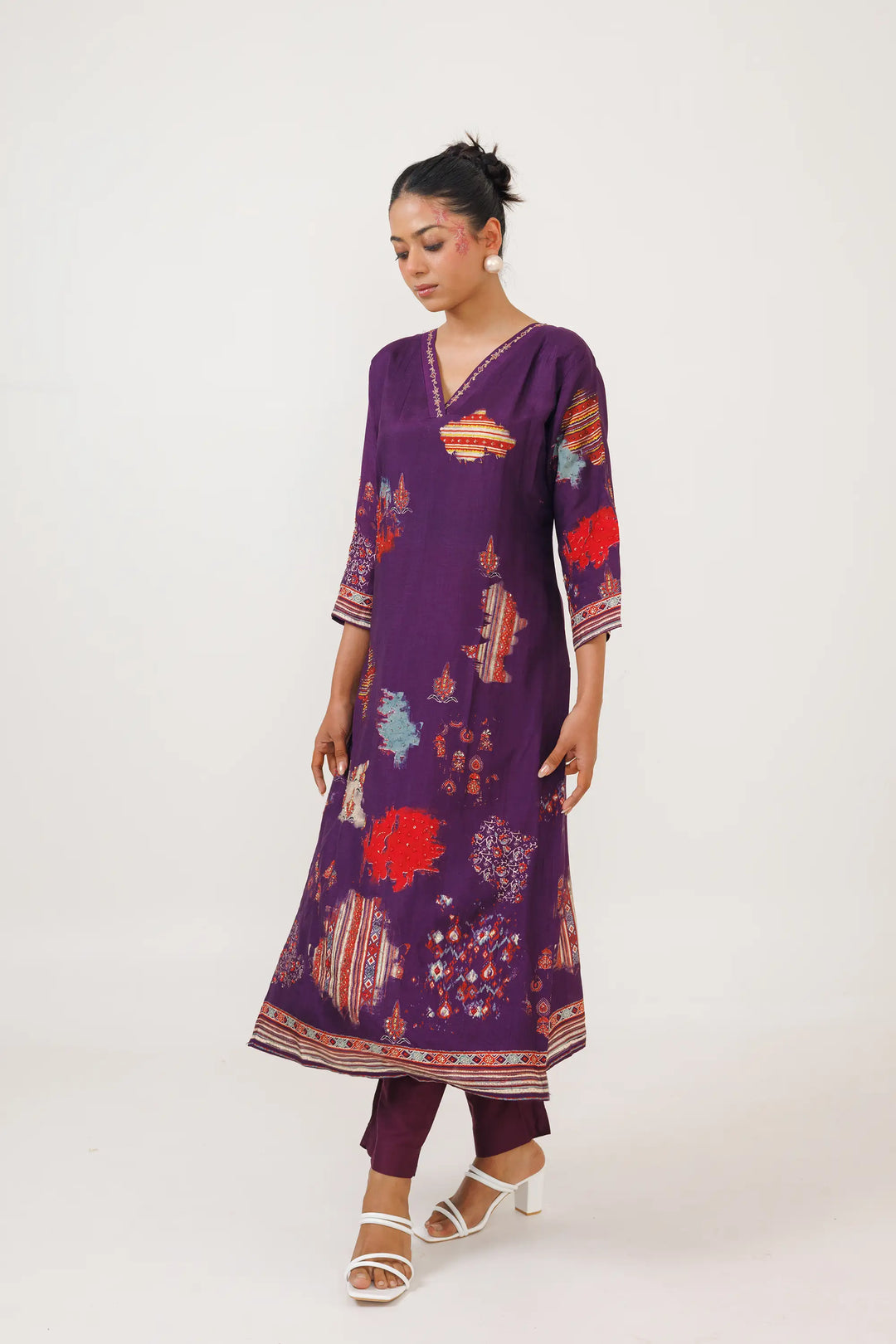 Dark-purple Co-Ord Set | Crafted with muslin and printed embroidery