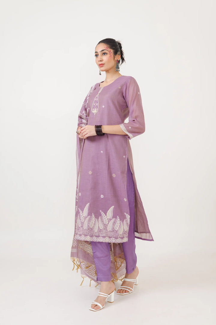 Exclusive lilac Kurtis Set | embroidery hand work Design for Special Occasions