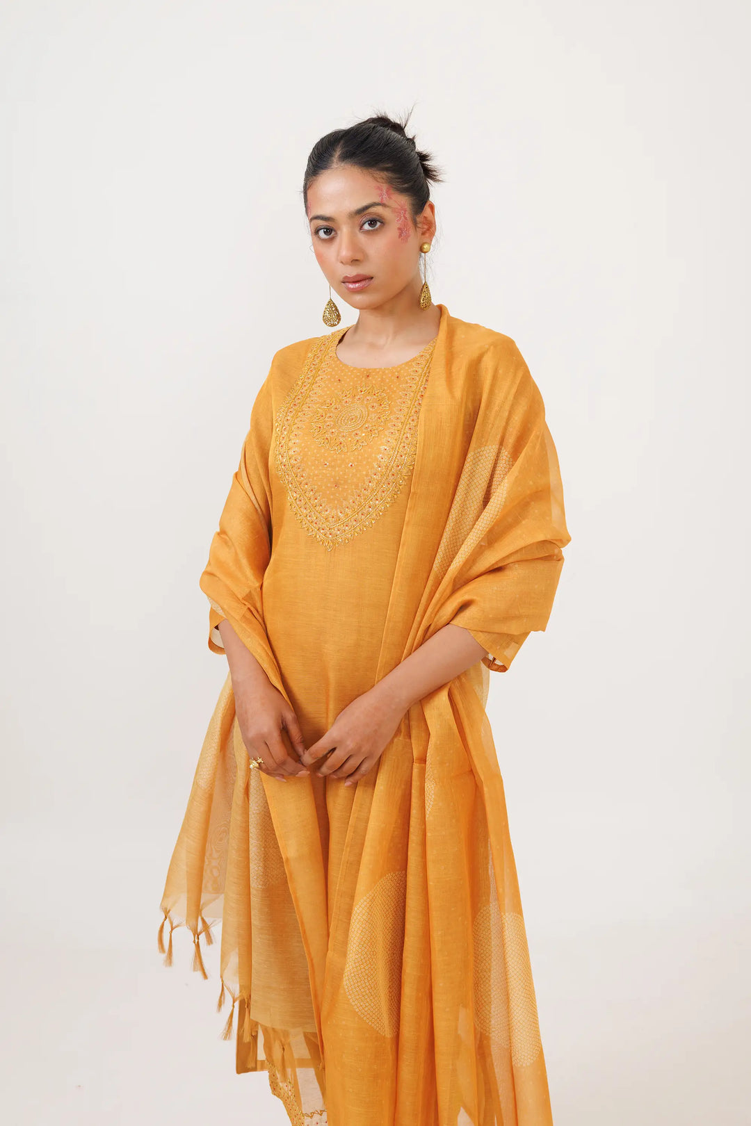 Deep-yellow Kurtis Set | Crafted with linen tissue-silk and digital printed thre