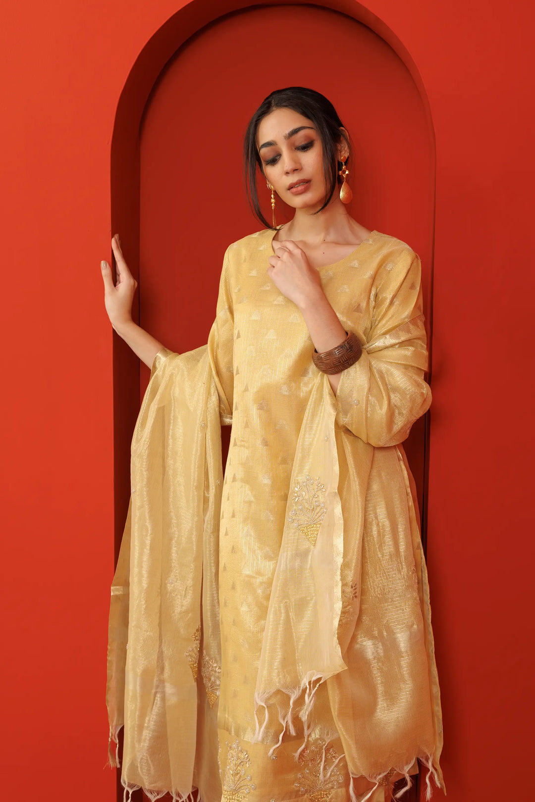 Salwar Kameez beige | A Blend of banarasi-silk and jacquard weaving designer for