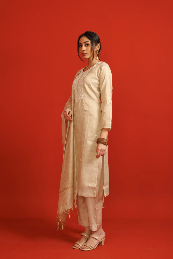 Kurtis Set cream | A Blend of linen and khat work embroidery work for Style