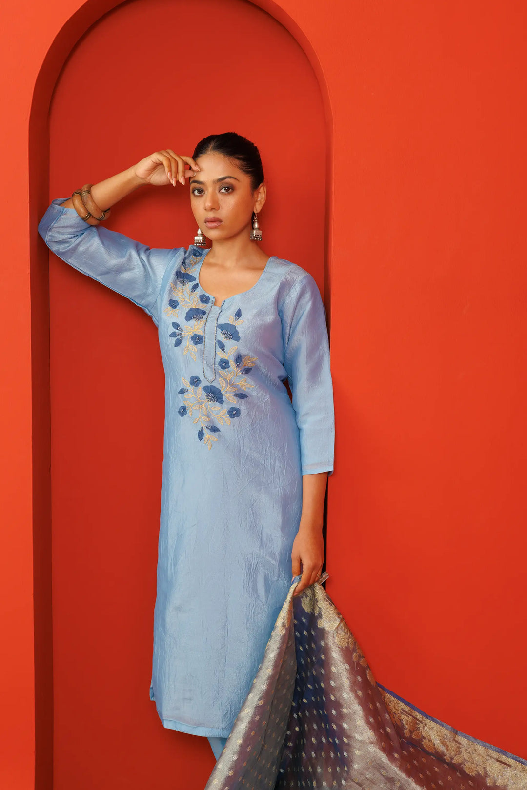 Kurtis Set light-blue | A Blend of crush-crape tissue-silk and zardosi khat work