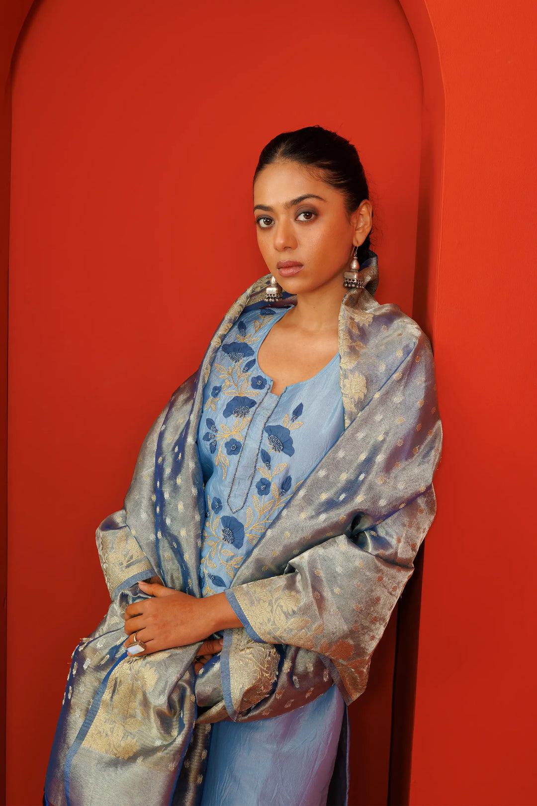 Kurtis Set light-blue | A Blend of crush-crape tissue-silk and zardosi khat work