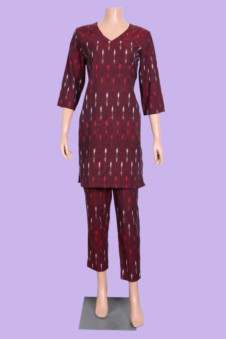 Chic Indian maroon Kurti co-Ord set featuring an ikat design with matching pants and pockets.