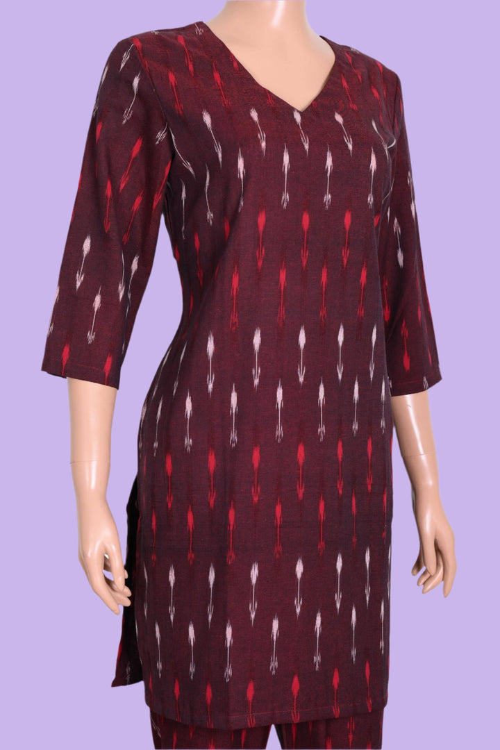 Chic maroon ikat co-Ord set for women, featuring a stylish kurta and comfortable matching pants.