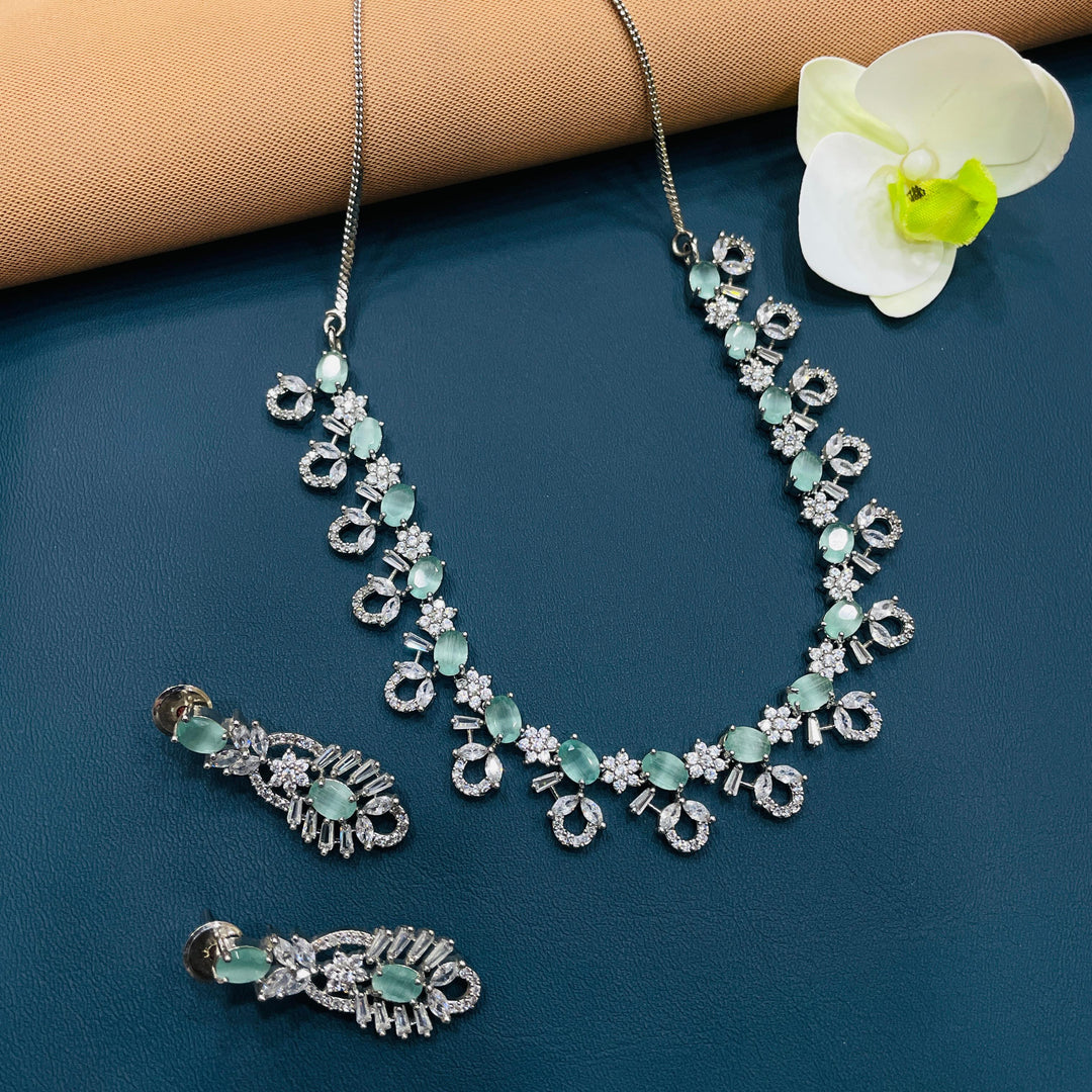 Elegant bridal necklace designed with sparkling American diamonds.