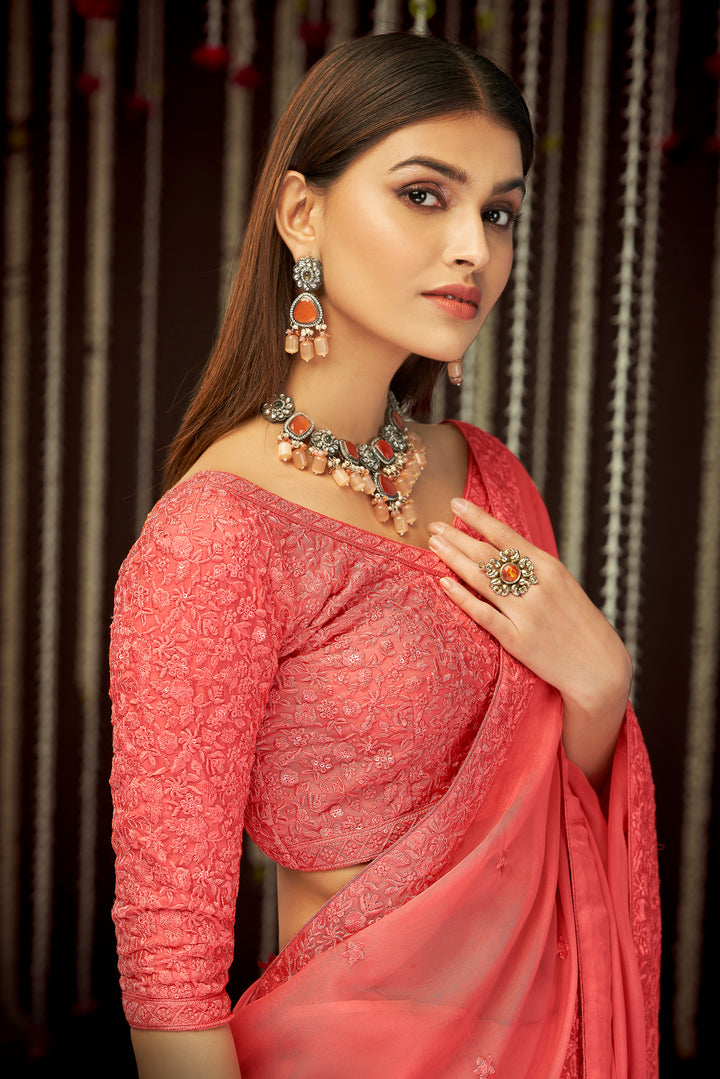 Exquisite Peach Saree | Sweetheart Neckline Blouse & Embroidered Borders