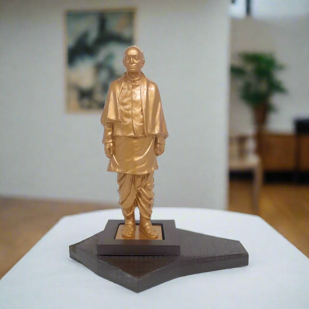 Standing Sardar Vallabhbhai Patel fiber statue in natural color, 10 inches, symbolizing strength and resilience.