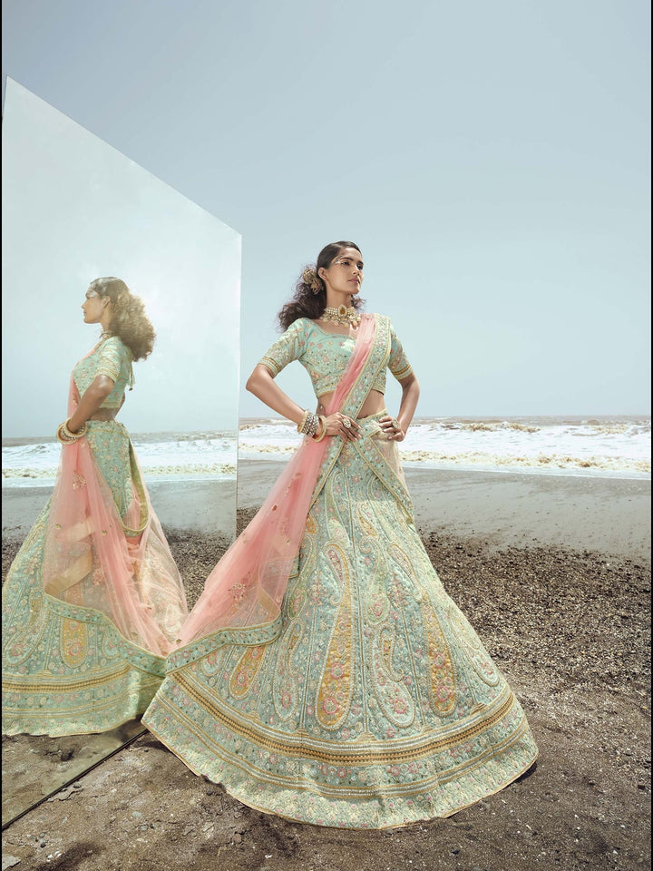 Elegant Organza Lehenga Set | Intricate Thread & Zarkan Work with Paisley Motifs