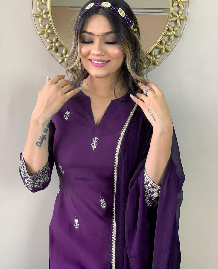 Violet Rayon Slub Kurti Set | Thread Zari Embroidery Kurta Pant