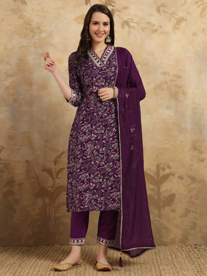 Indian Ethnic Wear Kurta Pant Set | V Neck Kurti with Dupatta