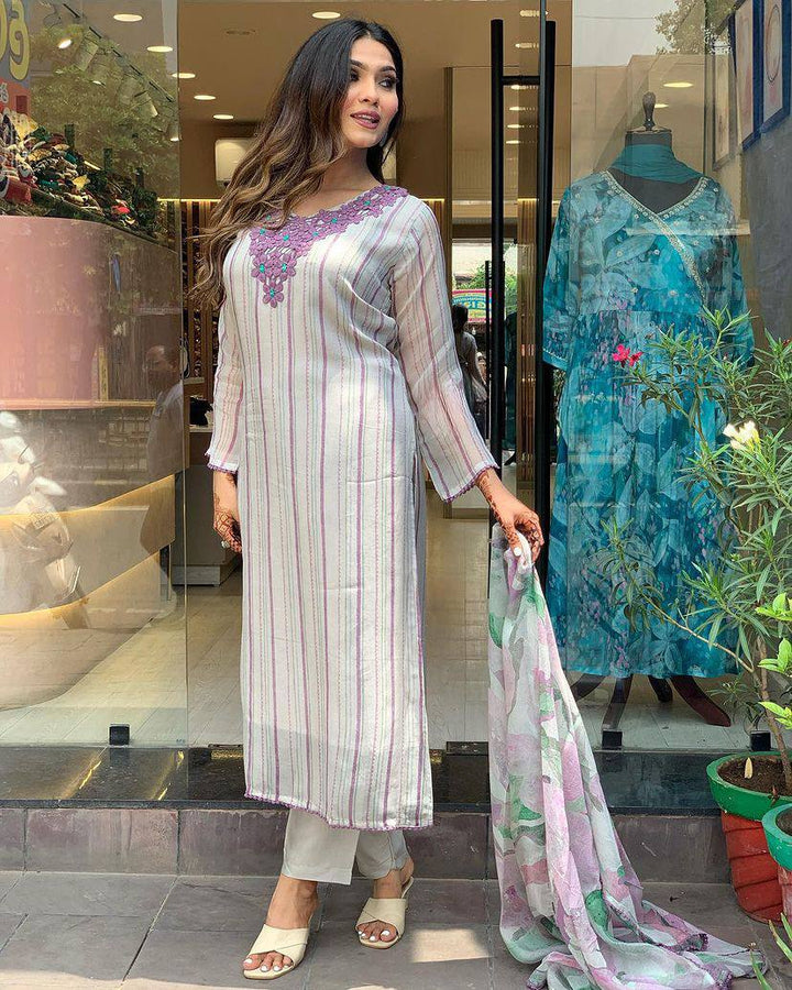 Off-White Kurti Set | Pure Tabby Silk with Heavy Embroidery Work