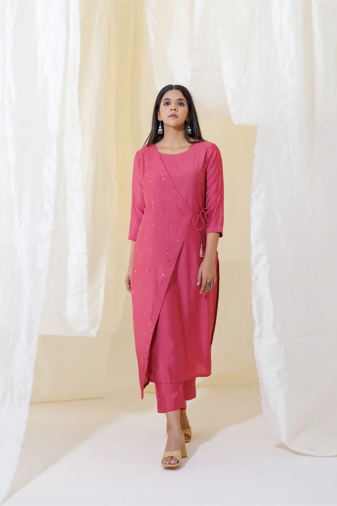 Hot-pink Kurtis Set | Beautiful viscose-silk mukaish linening work Finish