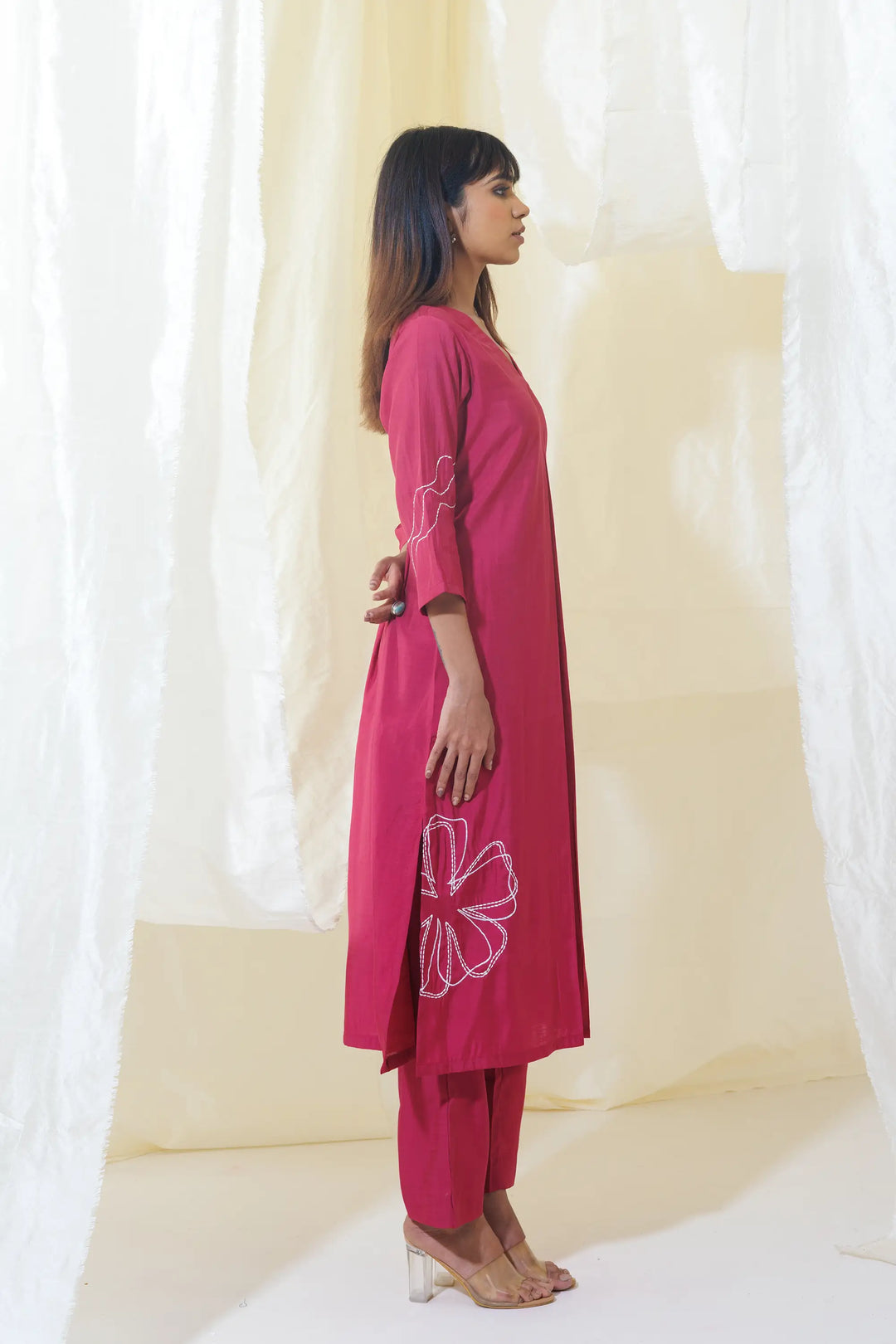 Kurtis Set pink | A Blend of silk and embroidery work for Style