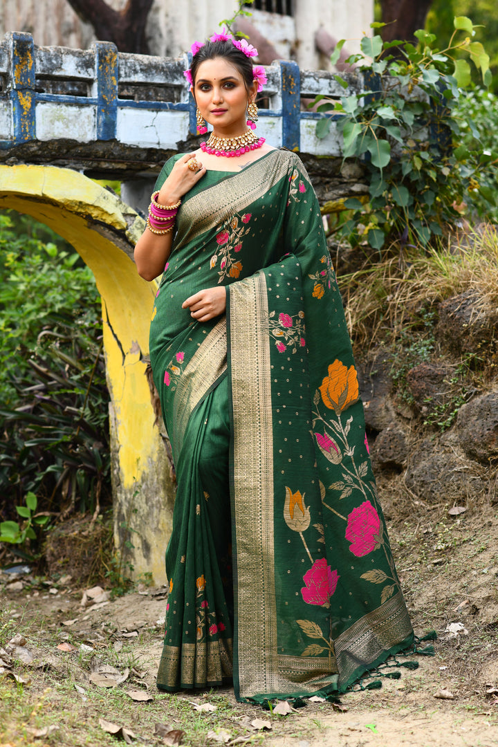 Gorgeous magenta saree with zari weaving, ideal for traditional Indian celebrations.