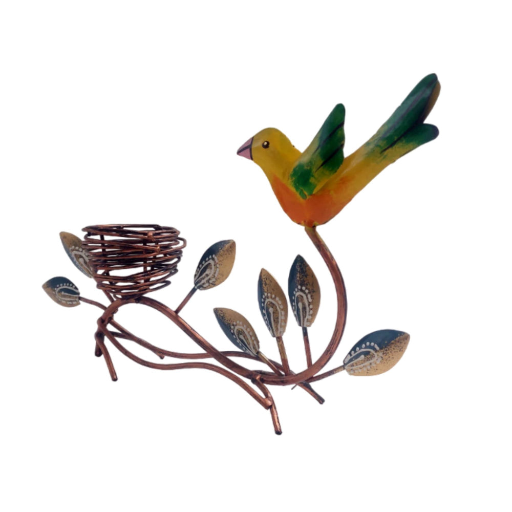 Stylish standing iron bird decor, ideal for nature-inspired home accents.