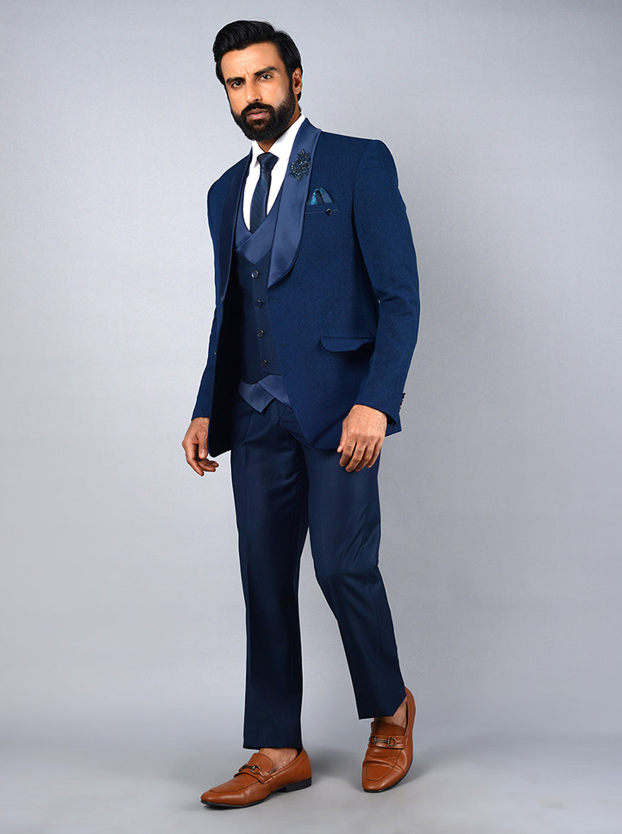 Modern blue suit for men with a self-pattern, perfect for formal events and tailored from premium imported fabric.