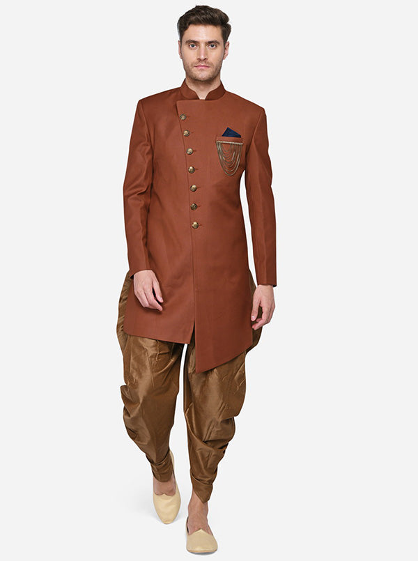 This mocha brown jacket pairs effortlessly with kurtas or sherwanis, making it a stylish addition to your men's fusion wear collection.