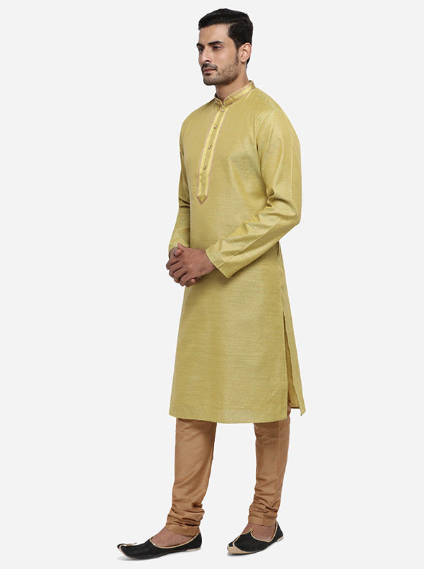 Olive green kurta set designed for comfort, offering elegance for ethnic occasions in the USA.