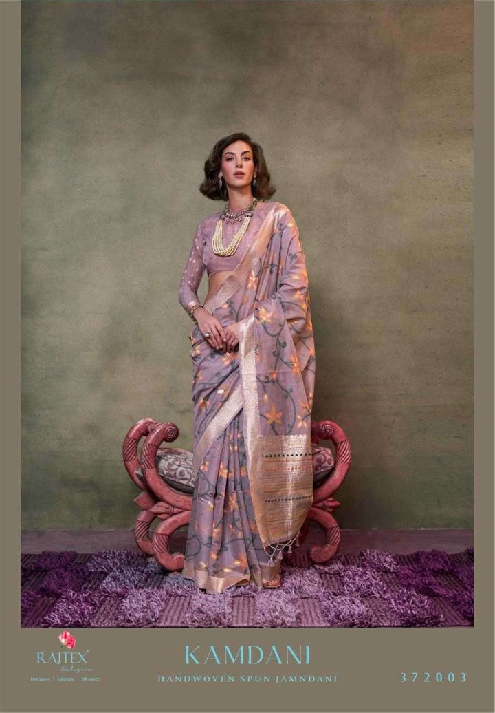 Luxurious Jamdani Malmal Spun Cotton Saadi | Intricate Print for Festivals