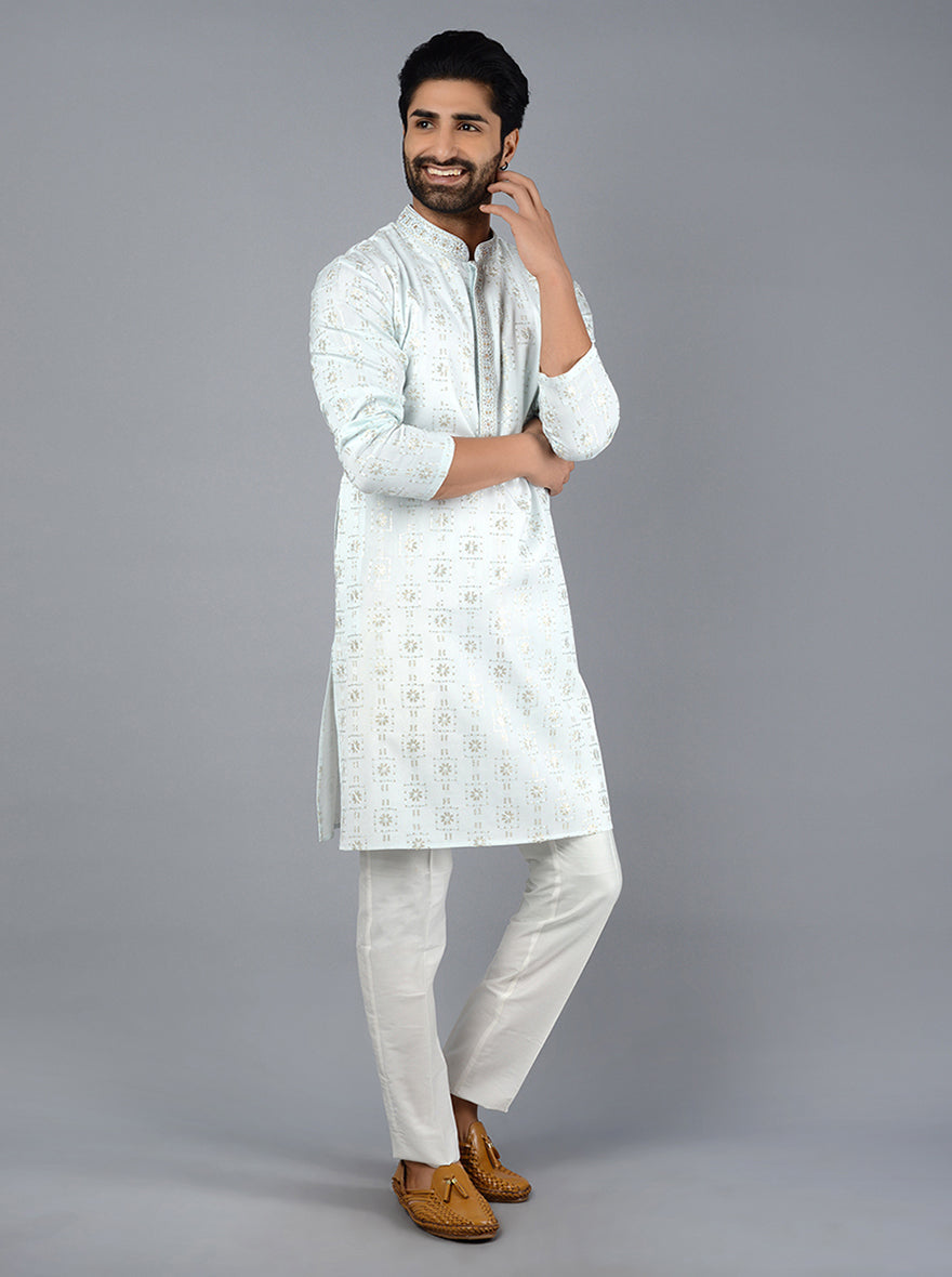 Make a lasting impression at celebrations with our chic mint green kurta set.