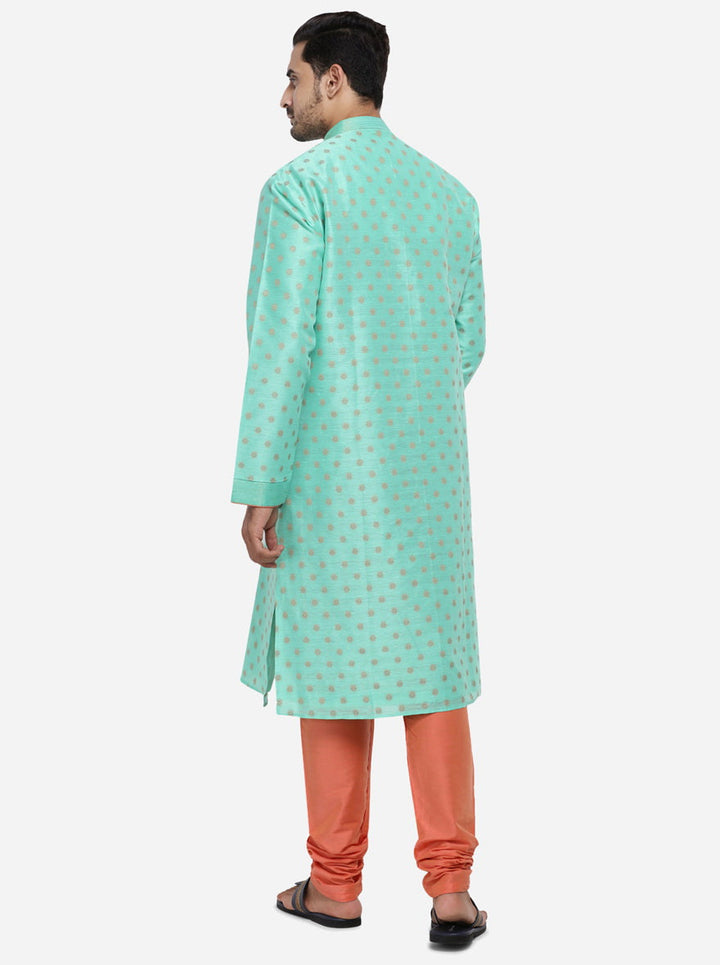 Embrace modern elegance with this aqua green kurta set, designed for comfort and style in the USA.