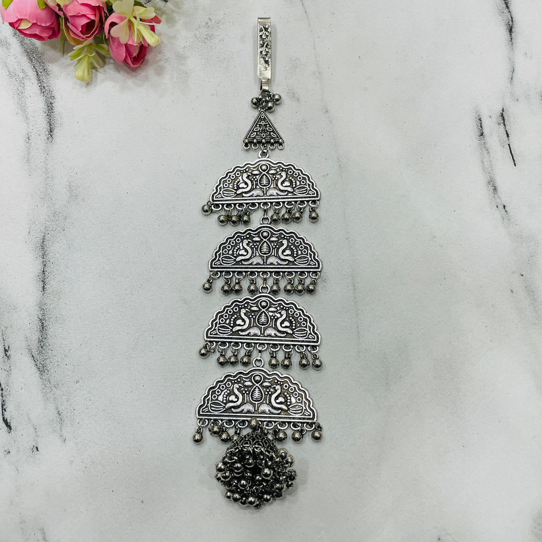 Chic oxidised Juda, perfect waist accessory for traditional Indian attire."