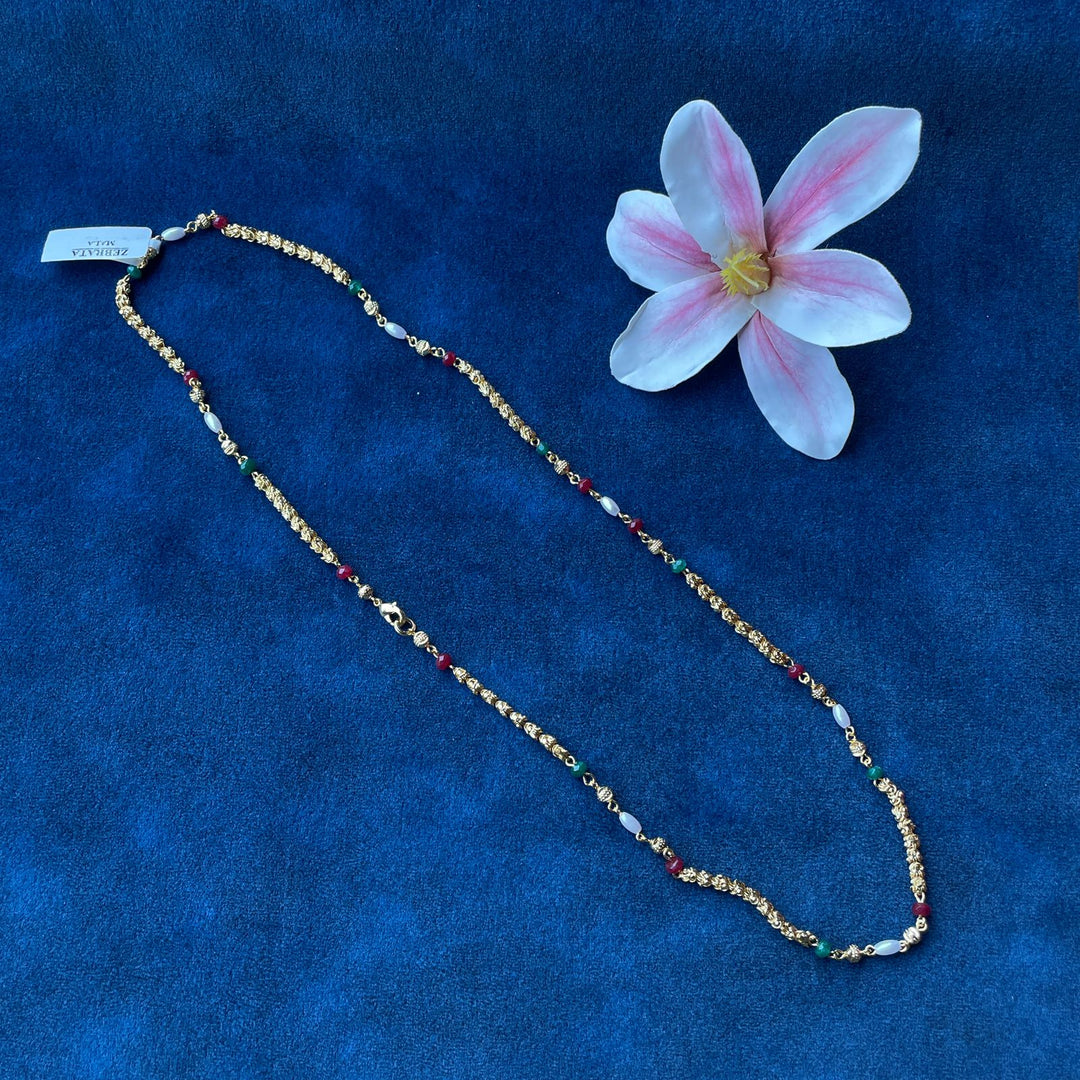 Lovely Magmala necklace, an authentic Indian jewelry piece perfect for special occasions in the USA.