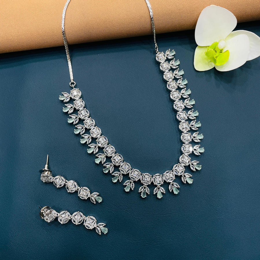 Gorgeous American diamond necklace set, ideal for weddings and parties.