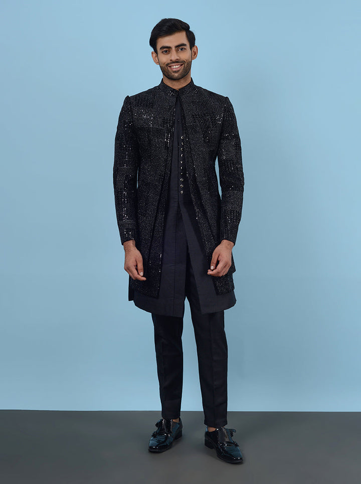 Make a statement at events in this Black Indowestern, designed with luxurious Silk Blend and detailed embroidery, a must-have for fashion enthusiasts in the USA.