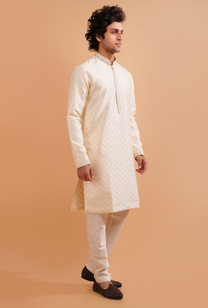 Designer cream & beige kurta pajama, ideal for USA men’s pooja ceremonies.