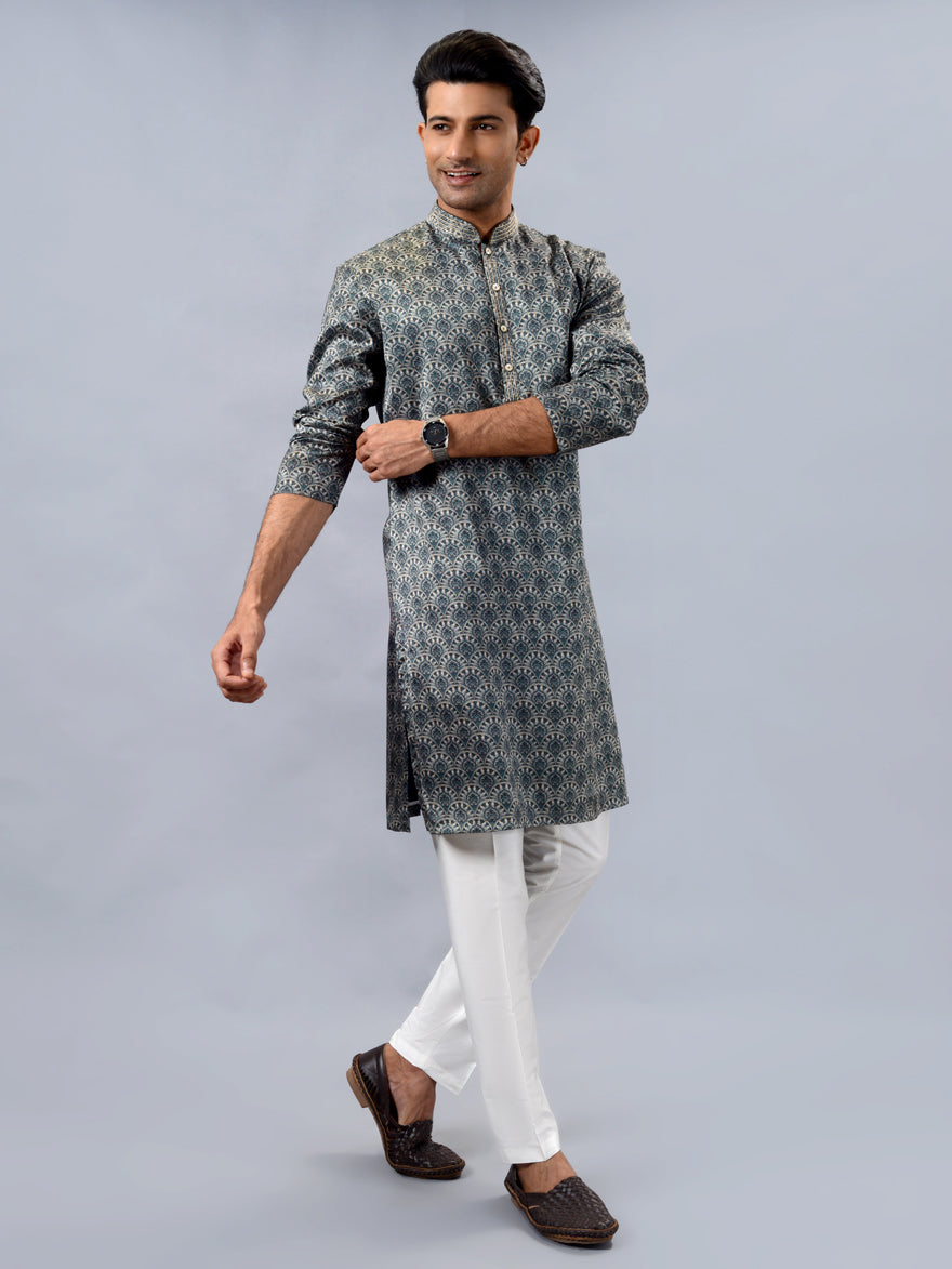 Stylish green kurta pajama for men, designed for festive and traditional events.