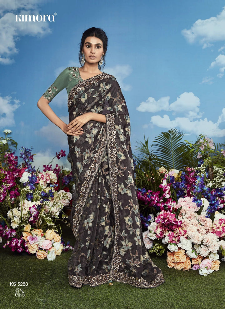 Luxurious Black Saree | Ideal for Cultural Events & Special Occasions