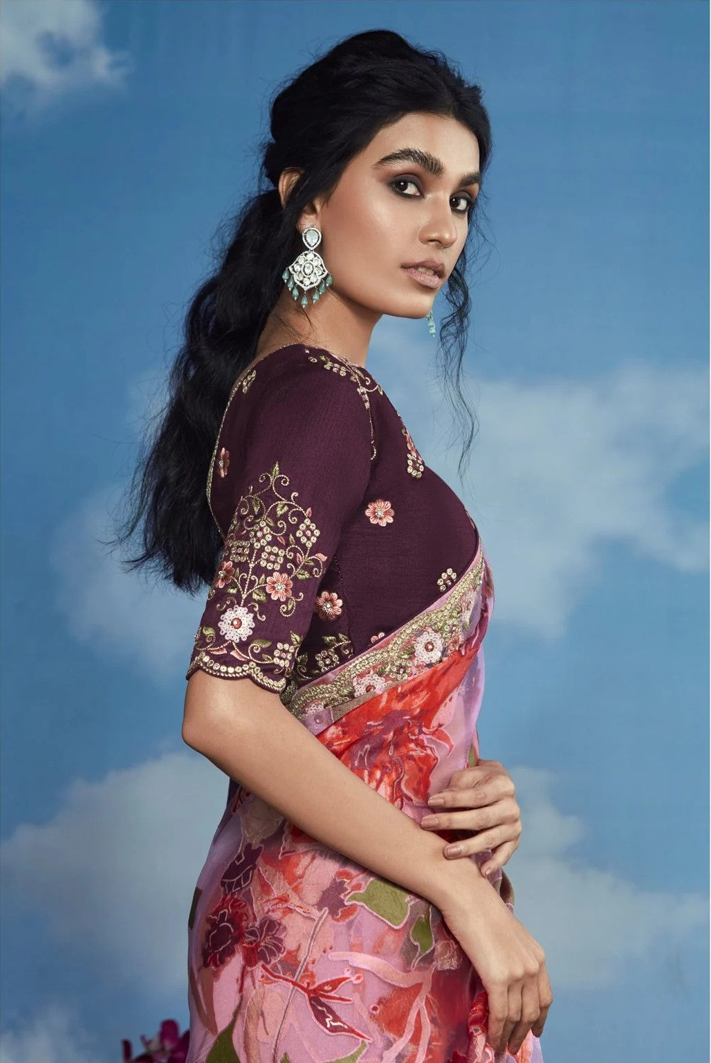 Beautiful Pink Saree | Intricate Embroidery for Festive & Special Occasions