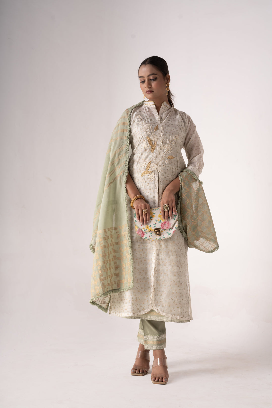 Stunning Art Silk Salwar Kameez with Green Dupatta and Intricate Embroidery | Perfect Festive Wear