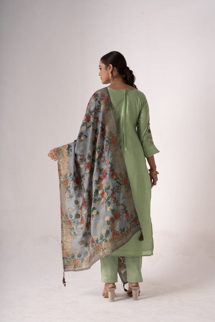 Stunning Tusser Silk Salwar Kameez with Floral Embroidery | Ideal for Festive Occasions