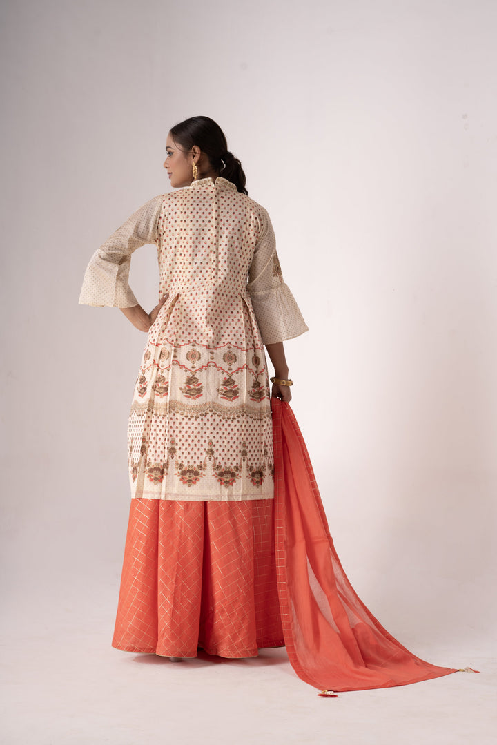 Stunning Art Silk Salwar Kameez with Green Dupatta and Intricate Embroidery | Perfect Festive Wear