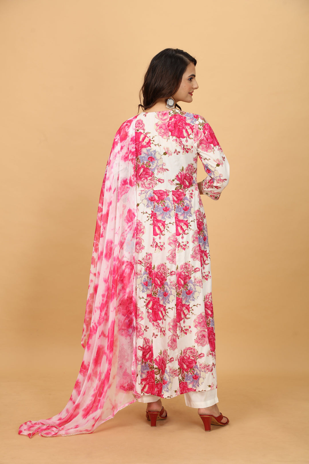 Graceful Chinon Salwar Kameez with Embroidery | Premium Ethnic Wear for Women