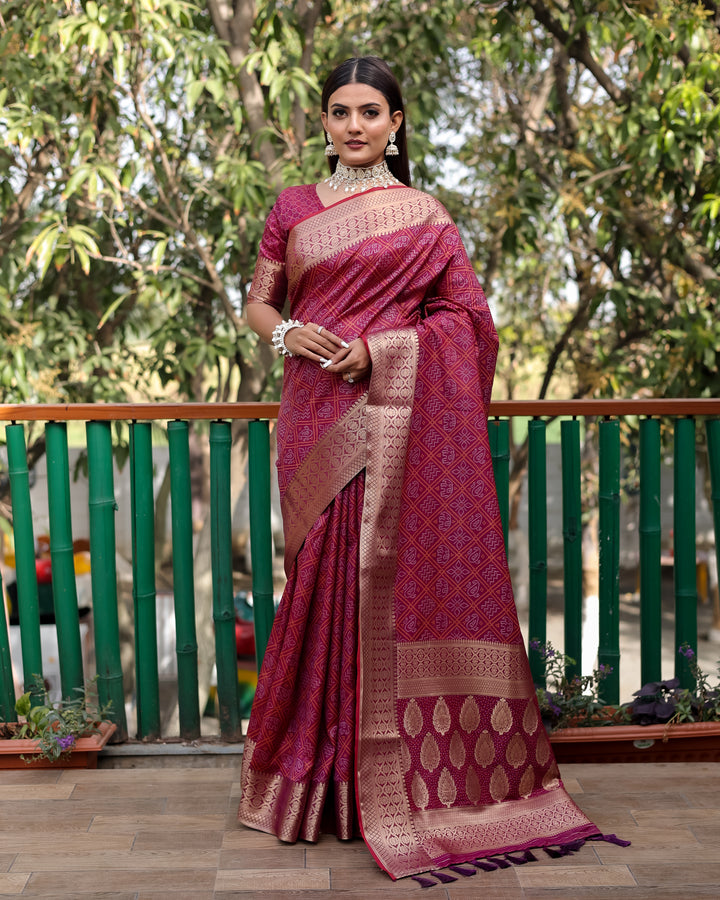 This traditional Indian sadi in maroon is a beautiful addition to your collection for weddings and cultural events.