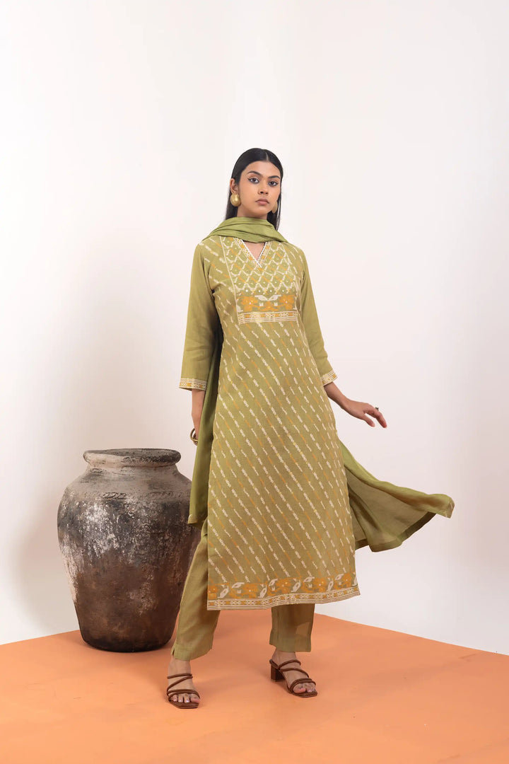 Elegant Kurtis Set | hand work linen in pista-green