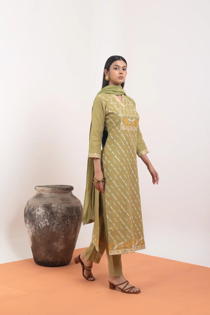 Elegant Kurtis Set | hand work linen in pista-green