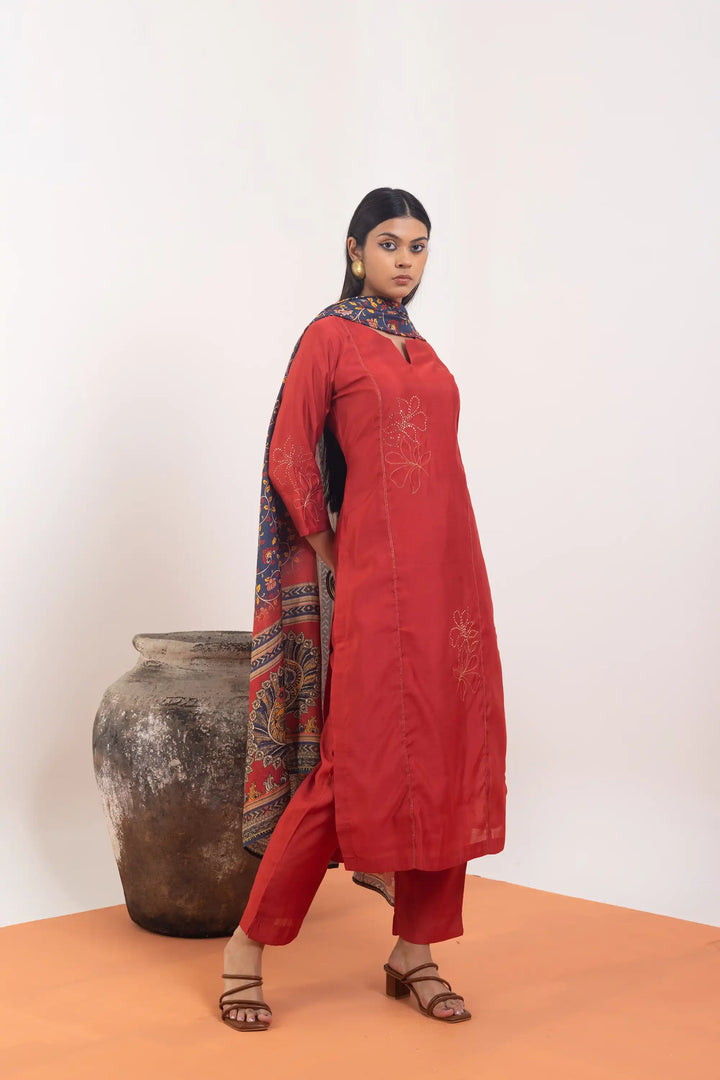 Rust Kurtis Set | Crafted with chanderi and mukaish embroidery work printed line